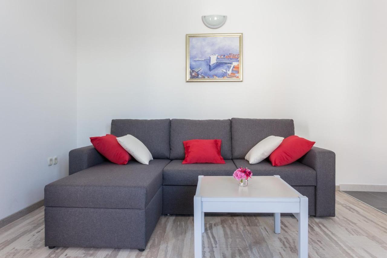 Apartments Oleander Sea View ซัฟทัท ภายนอก รูปภาพ