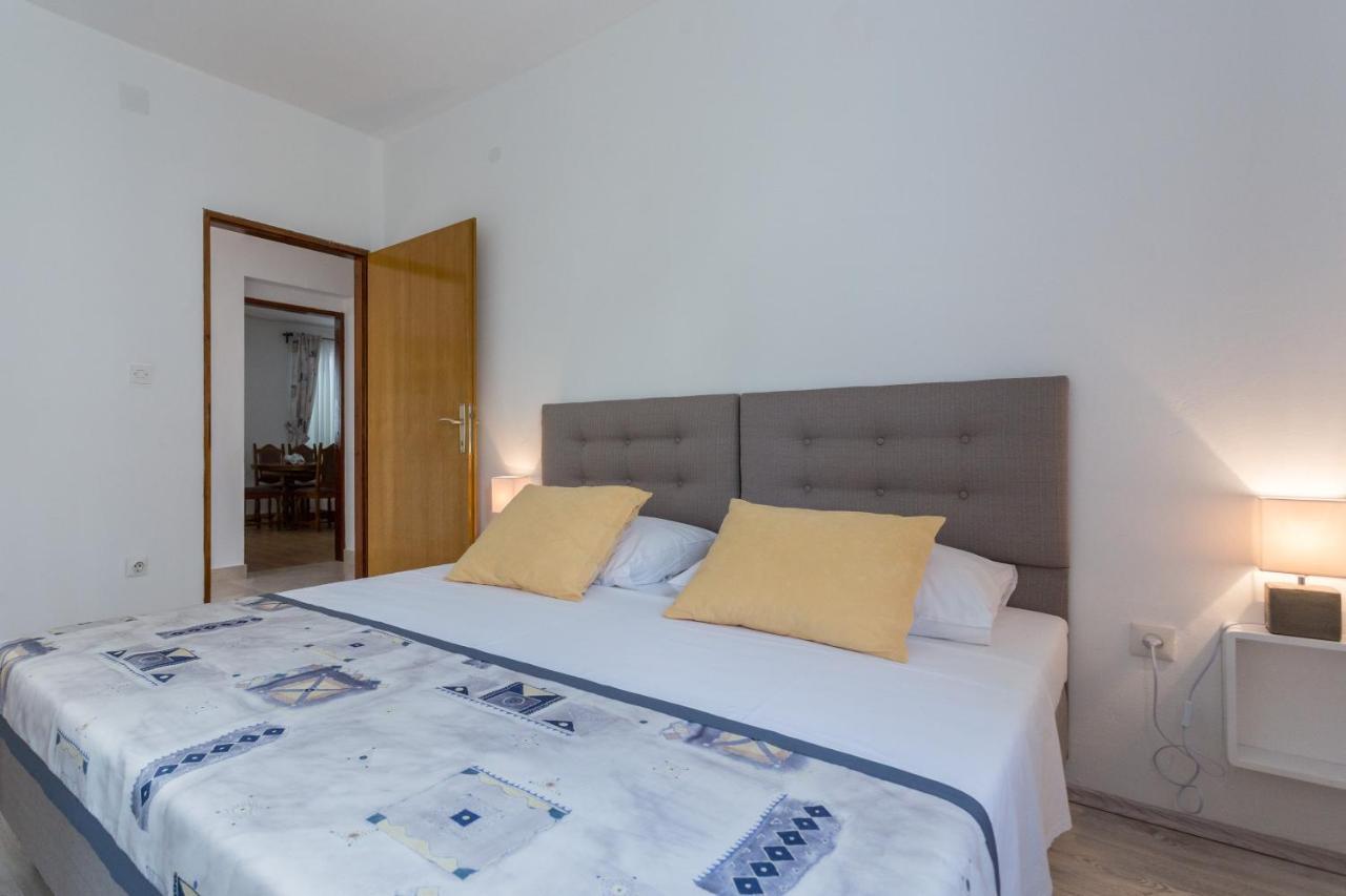 Apartments Oleander Sea View ซัฟทัท ภายนอก รูปภาพ